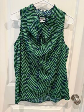 Buckhead Betties Top Size Large
